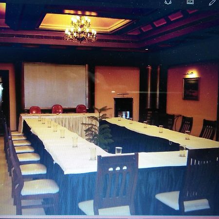 Chās Veena Regency酒店 外观 照片
